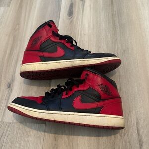 Jordan 1 Mid Banned size 12